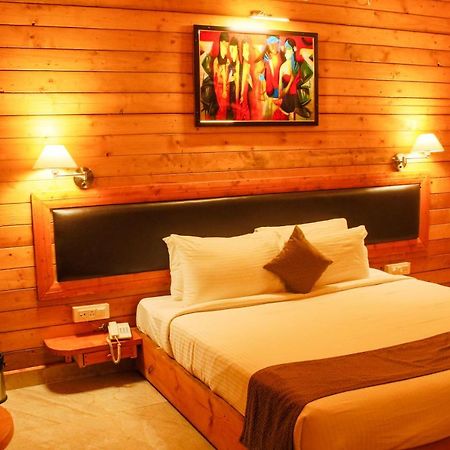 Grand Vatika Resort Арамбол Екстериор снимка