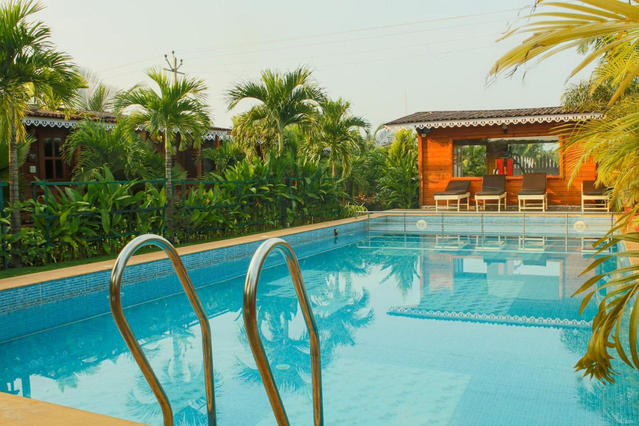 Grand Vatika Resort Арамбол Екстериор снимка
